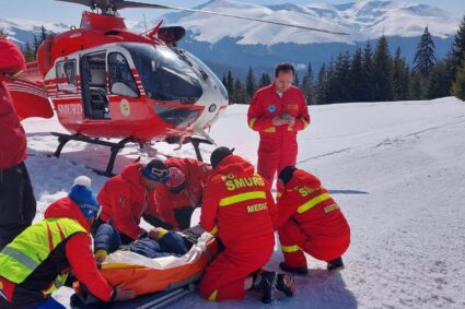 Elicopterul SMURD de la Caransebeş, încă o intervenţie pe Muntele Mic