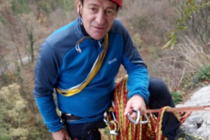 Salvamontul se antrenează şi reface traseele de alpinism