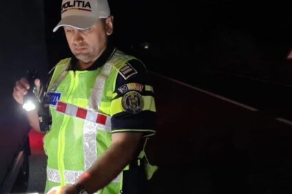 Poliţiştii caransebeşeni au prin în „plasă” doi tineri: unul fără permis, altul băut la volan