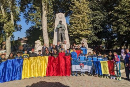 Pompierii și atleții de la CSM, alături de Invictus până în Parcul Dragalina din Caransebeș